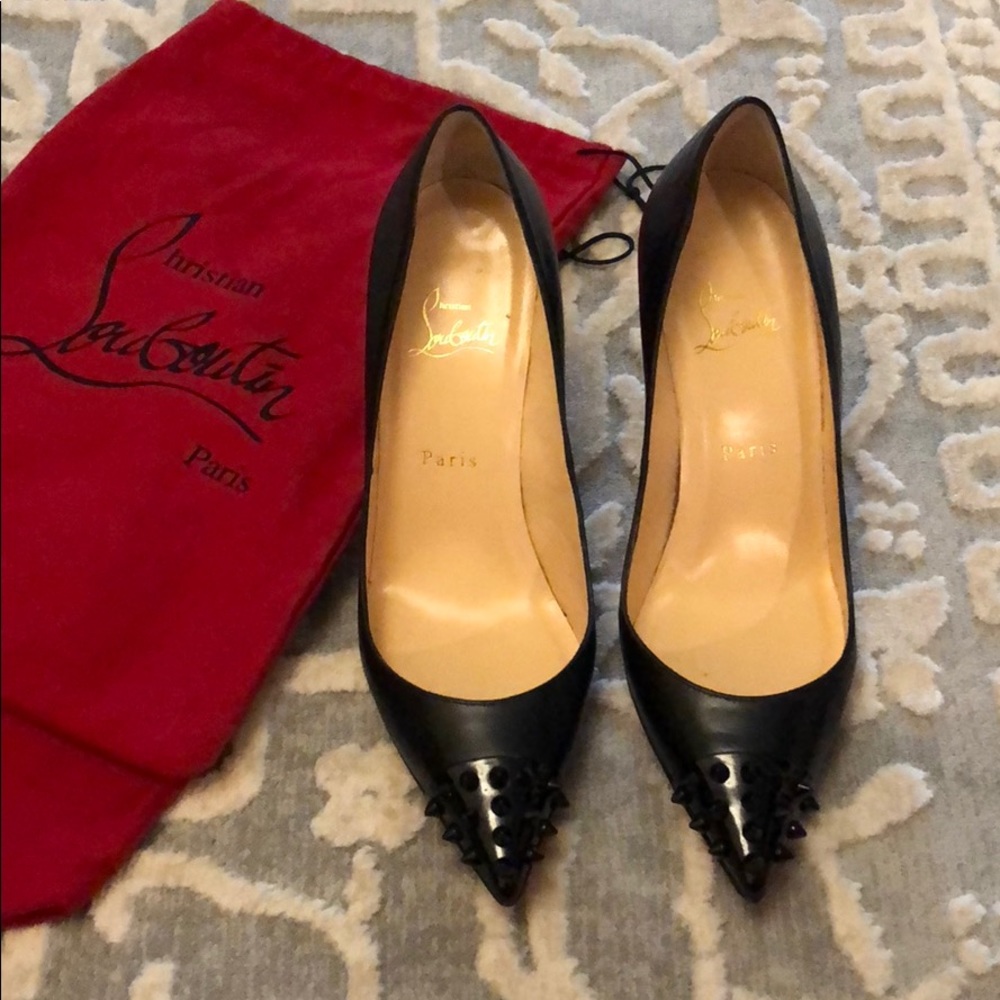 ⛔️SOLD ⛔️Christian Louboutin Geo Pigalle 85mm 39